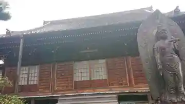 観音寺の本殿・本堂