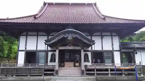 長徳寺の本殿・本堂