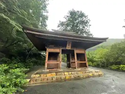 普門寺(切り絵御朱印発祥の寺)の山門・神門