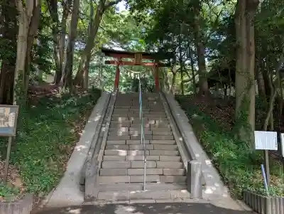 氷川女體神社の{uncategorized: "未分類", other: "その他", undefined: "問題あり", building: "その他建物", grave: "お墓", sacred_gate: "鳥居", guardian: "狛犬", statue: "像", buddha: "仏像", history: "歴史", nature: "自然", garden: "庭園", animal: "動物", pagoda: "塔", temizu: "手水舎", mountain_gate: "山門・神門", sanctuary: "本殿・本堂", subordinate: "末社・摂社", art: "芸術", scenery: "景色", jizo: "地蔵", ema: "絵馬", goshuin: "御朱印", omikuji: "おみくじ", items: "授与品その他", amulet: "お守り", goshuincho: "御朱印帳", eats: "食事", festival: "お祭り", votive_dance: "神楽", shichigosan: "七五三参", wedding: "結婚式", experience: "体験その他", initially: "初詣", around: "周辺", anti_infection: "感染症対策"}