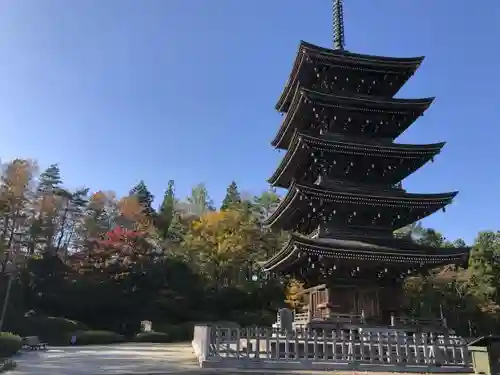 西方寺の塔