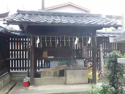 出雲路幸神社の手水舎