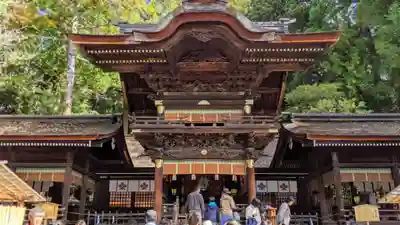 諏訪大社下社秋宮の本殿・本堂