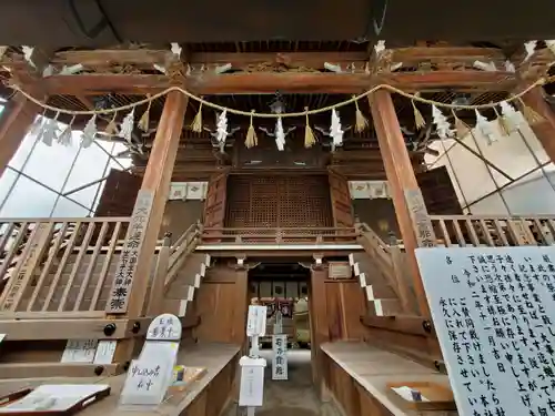 生石神社の本殿・本堂