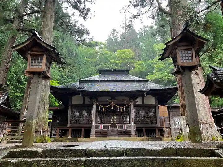 日枝神社の本殿・本堂