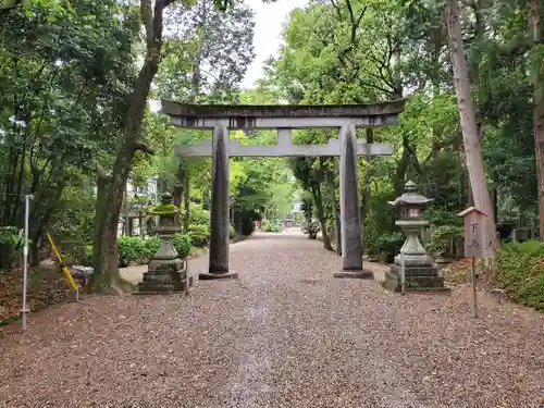 大和神社の鳥居