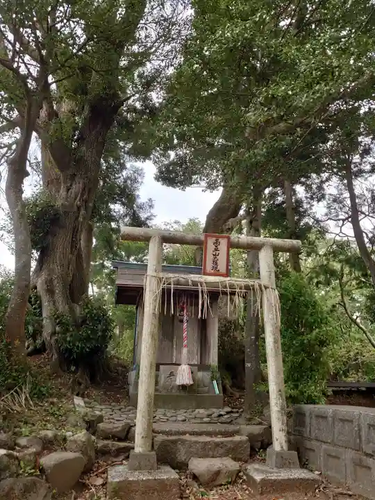 高草山大権現の鳥居