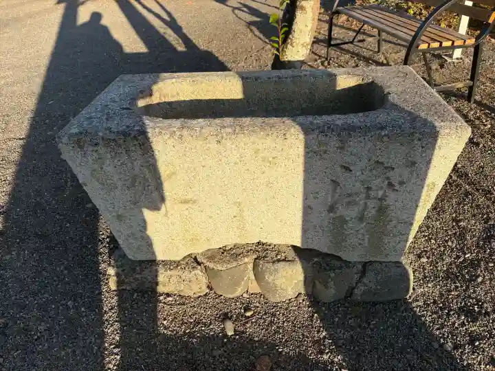 須田神社の{uncategorized: "未分類", other: "その他", undefined: "問題あり", building: "その他建物", grave: "お墓", sacred_gate: "鳥居", guardian: "狛犬", statue: "像", buddha: "仏像", history: "歴史", nature: "自然", garden: "庭園", animal: "動物", pagoda: "塔", temizu: "手水舎", mountain_gate: "山門・神門", sanctuary: "本殿・本堂", subordinate: "末社・摂社", art: "芸術", scenery: "景色", jizo: "地蔵", ema: "絵馬", goshuin: "御朱印", omikuji: "おみくじ", items: "授与品その他", amulet: "お守り", goshuincho: "御朱印帳", eats: "食事", festival: "お祭り", votive_dance: "神楽", shichigosan: "七五三参", wedding: "結婚式", experience: "体験その他", initially: "初詣", around: "周辺", anti_infection: "感染症対策"}