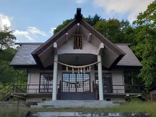 琴平神社の本殿