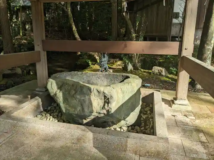 六所神社(滋賀県)