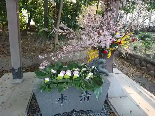 東海市熊野神社の手水舎
