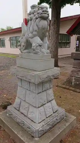 納内神社の狛犬