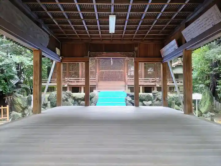 白山神社(二子町)の本殿・本堂