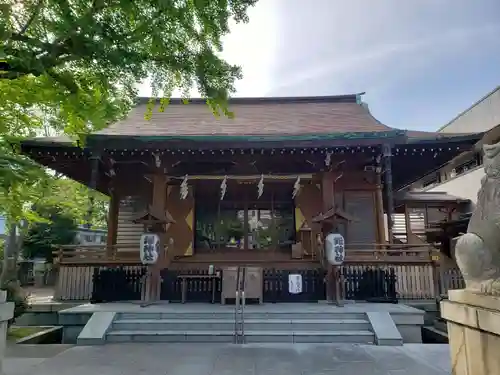 鎧神社の本殿・本堂