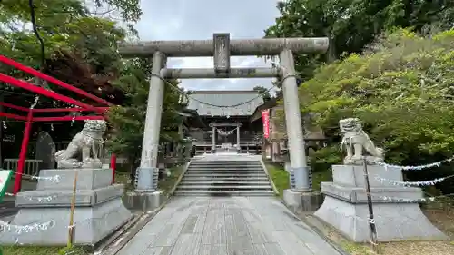 鳥屋神社の鳥居