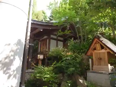 雉子神社の本殿・本堂