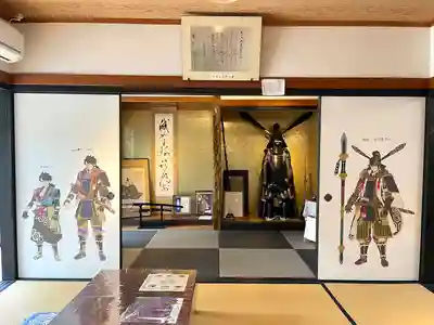 在士八幡神社のその他建物