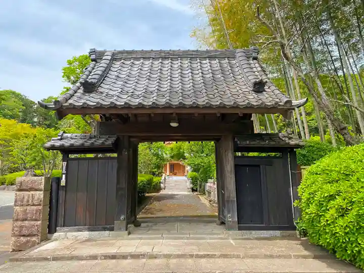 龍散寺の山門・神門