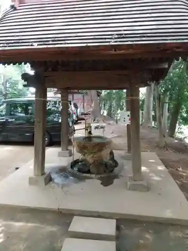 氷川女體神社の手水