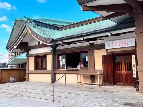 亀山八幡宮の建物その他