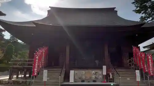高幡不動尊　金剛寺の本殿・本堂