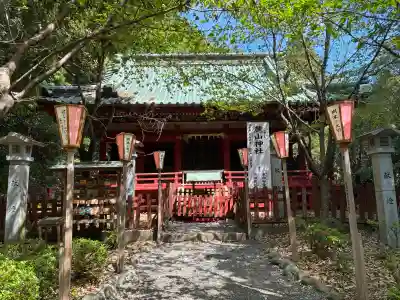 麓山神社の{uncategorized: "未分類", other: "その他", undefined: "問題あり", building: "その他建物", grave: "お墓", sacred_gate: "鳥居", guardian: "狛犬", statue: "像", buddha: "仏像", history: "歴史", nature: "自然", garden: "庭園", animal: "動物", pagoda: "塔", temizu: "手水舎", mountain_gate: "山門・神門", sanctuary: "本殿・本堂", subordinate: "末社・摂社", art: "芸術", scenery: "景色", jizo: "地蔵", ema: "絵馬", goshuin: "御朱印", omikuji: "おみくじ", items: "授与品その他", amulet: "お守り", goshuincho: "御朱印帳", eats: "食事", festival: "お祭り", votive_dance: "神楽", shichigosan: "七五三参", wedding: "結婚式", experience: "体験その他", initially: "初詣", around: "周辺", anti_infection: "感染症対策"}