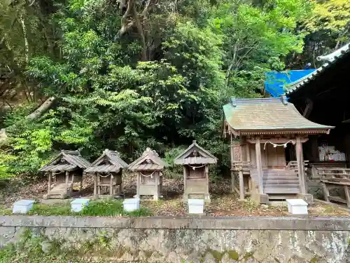 衣奈八幡神社(和歌山県)