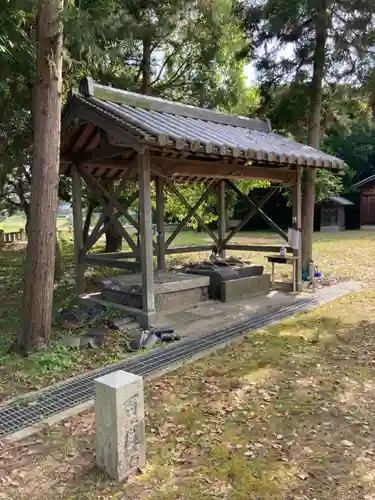 伊勢久留麻神社の手水舎