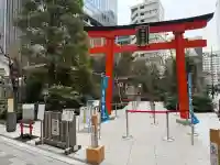 福徳神社(芽吹稲荷)の{uncategorized: "未分類", other: "その他", undefined: "問題あり", building: "その他建物", grave: "お墓", sacred_gate: "鳥居", guardian: "狛犬", statue: "像", buddha: "仏像", history: "歴史", nature: "自然", garden: "庭園", animal: "動物", pagoda: "塔", temizu: "手水舎", mountain_gate: "山門・神門", sanctuary: "本殿・本堂", subordinate: "末社・摂社", art: "芸術", scenery: "景色", jizo: "地蔵", ema: "絵馬", goshuin: "御朱印", omikuji: "おみくじ", items: "授与品その他", amulet: "お守り", goshuincho: "御朱印帳", eats: "食事", festival: "お祭り", votive_dance: "神楽", shichigosan: "七五三参", wedding: "結婚式", experience: "体験その他", initially: "初詣", around: "周辺", anti_infection: "感染症対策"}