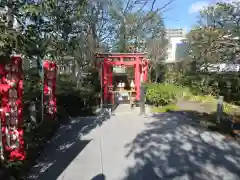 錦秋稲荷大明神の鳥居