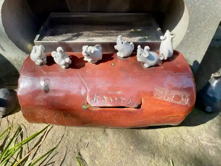 海蔵院の{uncategorized: "未分類", other: "その他", undefined: "問題あり", building: "その他建物", grave: "お墓", sacred_gate: "鳥居", guardian: "狛犬", statue: "像", buddha: "仏像", history: "歴史", nature: "自然", garden: "庭園", animal: "動物", pagoda: "塔", temizu: "手水舎", mountain_gate: "山門・神門", sanctuary: "本殿・本堂", subordinate: "末社・摂社", art: "芸術", scenery: "景色", jizo: "地蔵", ema: "絵馬", goshuin: "御朱印", omikuji: "おみくじ", items: "授与品その他", amulet: "お守り", goshuincho: "御朱印帳", eats: "食事", festival: "お祭り", votive_dance: "神楽", shichigosan: "七五三参", wedding: "結婚式", experience: "体験その他", initially: "初詣", around: "周辺", anti_infection: "感染症対策"}