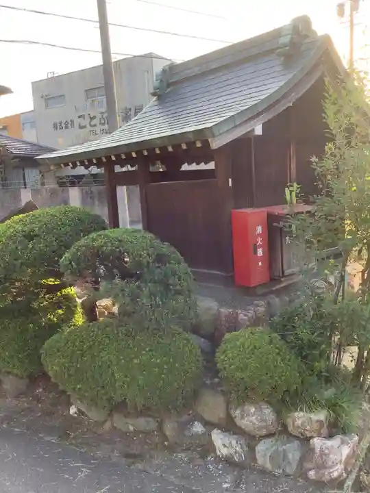 夜泣き地蔵の本殿・本堂