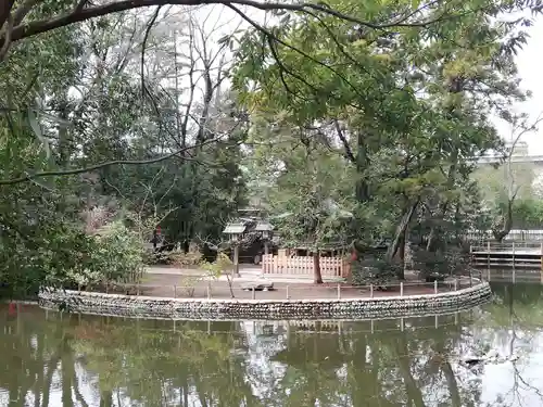 武蔵一宮氷川神社の庭園