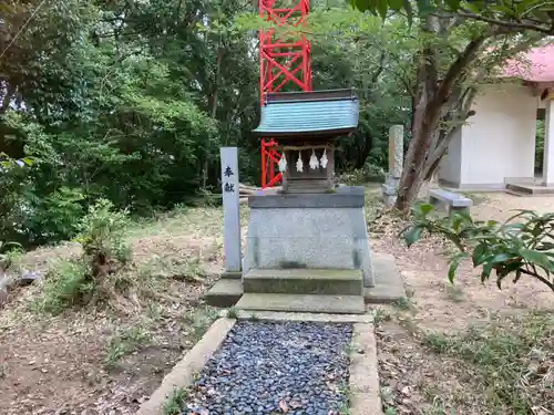 地主神社の末社