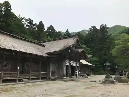 大神山神社奥宮の本殿