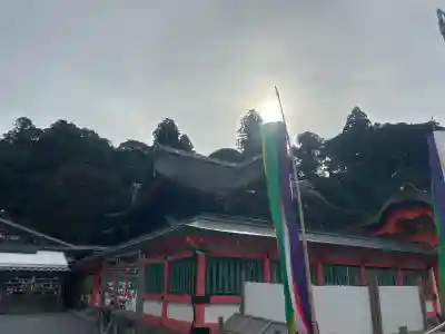 高良大社の{uncategorized: "未分類", other: "その他", undefined: "問題あり", building: "その他建物", grave: "お墓", sacred_gate: "鳥居", guardian: "狛犬", statue: "像", buddha: "仏像", history: "歴史", nature: "自然", garden: "庭園", animal: "動物", pagoda: "塔", temizu: "手水舎", mountain_gate: "山門・神門", sanctuary: "本殿・本堂", subordinate: "末社・摂社", art: "芸術", scenery: "景色", jizo: "地蔵", ema: "絵馬", goshuin: "御朱印", omikuji: "おみくじ", items: "授与品その他", amulet: "お守り", goshuincho: "御朱印帳", eats: "食事", festival: "お祭り", votive_dance: "神楽", shichigosan: "七五三参", wedding: "結婚式", experience: "体験その他", initially: "初詣", around: "周辺", anti_infection: "感染症対策"}