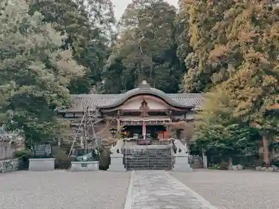 杉谷神社の{uncategorized: "未分類", other: "その他", undefined: "問題あり", building: "その他建物", grave: "お墓", sacred_gate: "鳥居", guardian: "狛犬", statue: "像", buddha: "仏像", history: "歴史", nature: "自然", garden: "庭園", animal: "動物", pagoda: "塔", temizu: "手水舎", mountain_gate: "山門・神門", sanctuary: "本殿・本堂", subordinate: "末社・摂社", art: "芸術", scenery: "景色", jizo: "地蔵", ema: "絵馬", goshuin: "御朱印", omikuji: "おみくじ", items: "授与品その他", amulet: "お守り", goshuincho: "御朱印帳", eats: "食事", festival: "お祭り", votive_dance: "神楽", shichigosan: "七五三参", wedding: "結婚式", experience: "体験その他", initially: "初詣", around: "周辺", anti_infection: "感染症対策"}
