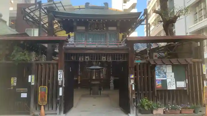 浪速寺の{uncategorized: "未分類", other: "その他", undefined: "問題あり", building: "その他建物", grave: "お墓", sacred_gate: "鳥居", guardian: "狛犬", statue: "像", buddha: "仏像", history: "歴史", nature: "自然", garden: "庭園", animal: "動物", pagoda: "塔", temizu: "手水舎", mountain_gate: "山門・神門", sanctuary: "本殿・本堂", subordinate: "末社・摂社", art: "芸術", scenery: "景色", jizo: "地蔵", ema: "絵馬", goshuin: "御朱印", omikuji: "おみくじ", items: "授与品その他", amulet: "お守り", goshuincho: "御朱印帳", eats: "食事", festival: "お祭り", votive_dance: "神楽", shichigosan: "七五三参", wedding: "結婚式", experience: "体験その他", initially: "初詣", around: "周辺", anti_infection: "感染症対策"}