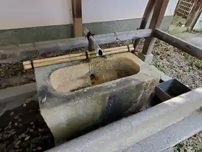 新熊野神社の手水舎