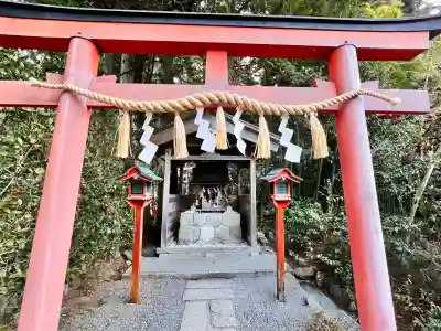 天河大辨財天社の{uncategorized: "未分類", other: "その他", undefined: "問題あり", building: "その他建物", grave: "お墓", sacred_gate: "鳥居", guardian: "狛犬", statue: "像", buddha: "仏像", history: "歴史", nature: "自然", garden: "庭園", animal: "動物", pagoda: "塔", temizu: "手水舎", mountain_gate: "山門・神門", sanctuary: "本殿・本堂", subordinate: "末社・摂社", art: "芸術", scenery: "景色", jizo: "地蔵", ema: "絵馬", goshuin: "御朱印", omikuji: "おみくじ", items: "授与品その他", amulet: "お守り", goshuincho: "御朱印帳", eats: "食事", festival: "お祭り", votive_dance: "神楽", shichigosan: "七五三参", wedding: "結婚式", experience: "体験その他", initially: "初詣", around: "周辺", anti_infection: "感染症対策"}