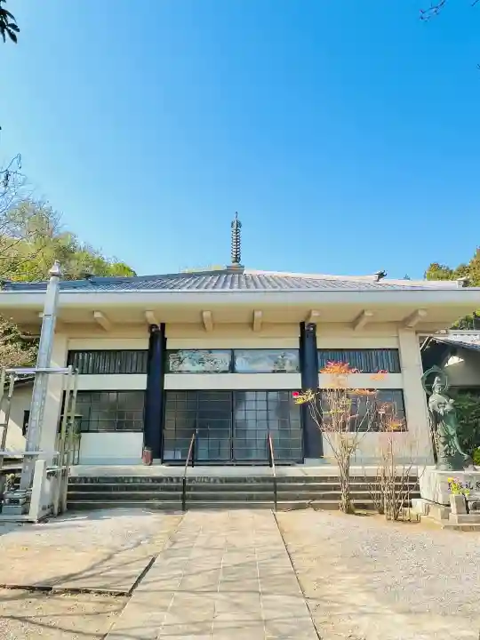東光寺(田島町)の{uncategorized: "未分類", other: "その他", undefined: "問題あり", building: "その他建物", grave: "お墓", sacred_gate: "鳥居", guardian: "狛犬", statue: "像", buddha: "仏像", history: "歴史", nature: "自然", garden: "庭園", animal: "動物", pagoda: "塔", temizu: "手水舎", mountain_gate: "山門・神門", sanctuary: "本殿・本堂", subordinate: "末社・摂社", art: "芸術", scenery: "景色", jizo: "地蔵", ema: "絵馬", goshuin: "御朱印", omikuji: "おみくじ", items: "授与品その他", amulet: "お守り", goshuincho: "御朱印帳", eats: "食事", festival: "お祭り", votive_dance: "神楽", shichigosan: "七五三参", wedding: "結婚式", experience: "体験その他", initially: "初詣", around: "周辺", anti_infection: "感染症対策"}