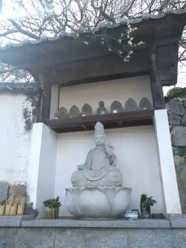 観照寺の仏像