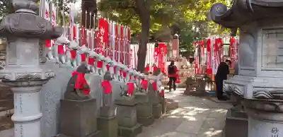 豊川稲荷東京別院の狛犬