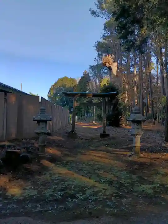 日枝神社の{uncategorized: "未分類", other: "その他", undefined: "問題あり", building: "その他建物", grave: "お墓", sacred_gate: "鳥居", guardian: "狛犬", statue: "像", buddha: "仏像", history: "歴史", nature: "自然", garden: "庭園", animal: "動物", pagoda: "塔", temizu: "手水舎", mountain_gate: "山門・神門", sanctuary: "本殿・本堂", subordinate: "末社・摂社", art: "芸術", scenery: "景色", jizo: "地蔵", ema: "絵馬", goshuin: "御朱印", omikuji: "おみくじ", items: "授与品その他", amulet: "お守り", goshuincho: "御朱印帳", eats: "食事", festival: "お祭り", votive_dance: "神楽", shichigosan: "七五三参", wedding: "結婚式", experience: "体験その他", initially: "初詣", around: "周辺", anti_infection: "感染症対策"}