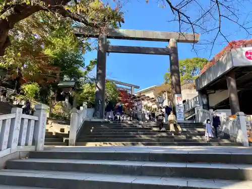 伊勢山皇大神宮の鳥居