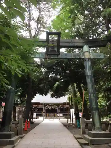 平塚八幡宮の鳥居