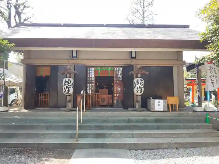 蛇窪神社の本殿・本堂