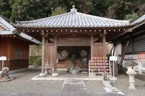 鬼岩寺(静岡県)