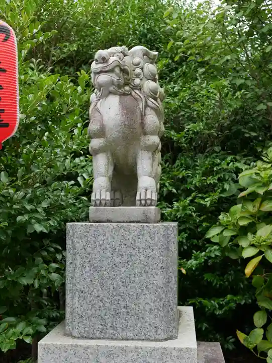 鎮守氷川神社の狛犬