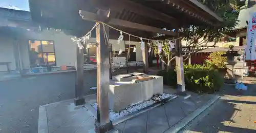 中田神社の手水舎